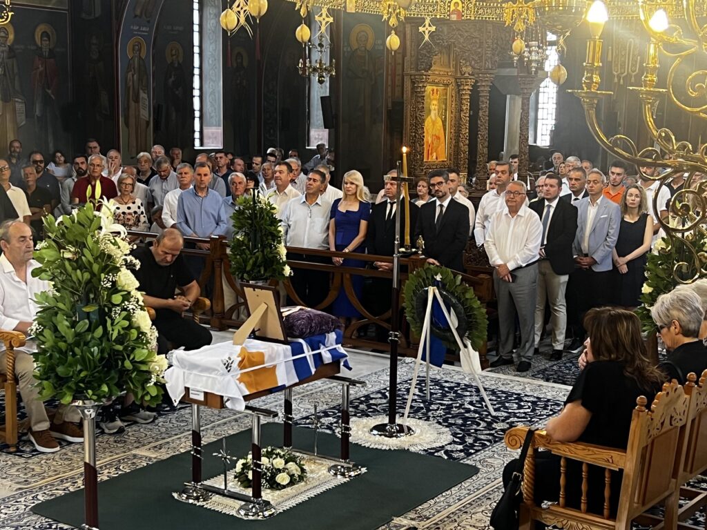 Σε Έδεσσα και Νέο Μαρμαρά “επέστρεψαν” ήρωες της ΕΛΔΥΚ που έπεσαν το 1974 στην Κύπρο