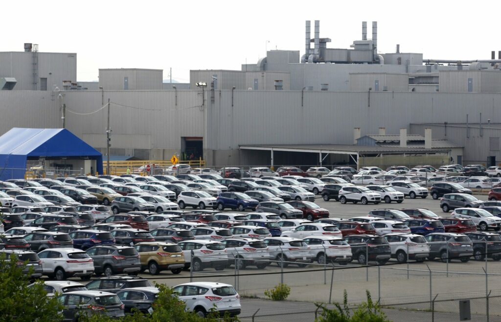 Η Ford ανακαλεί 700.000 οχήματα λόγω αναφλέξεων