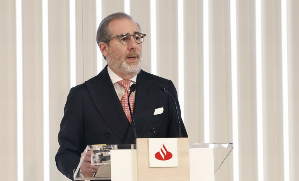 Santander: Κέρδη ρεκόρ και επαναγορά μετοχών αξίας 1,7 δισ.