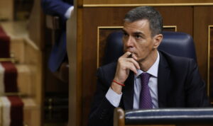 Ο στοιχειωμένος από σκάνδαλα πρωθυπουργός της Ισπανίας πρέπει να παραιτηθεί