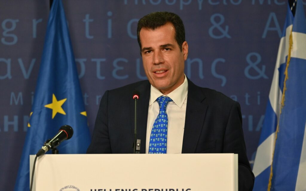 Πλεύρης: Σύσκεψη για τις μεταναστευτικές ροές στην Κρήτη