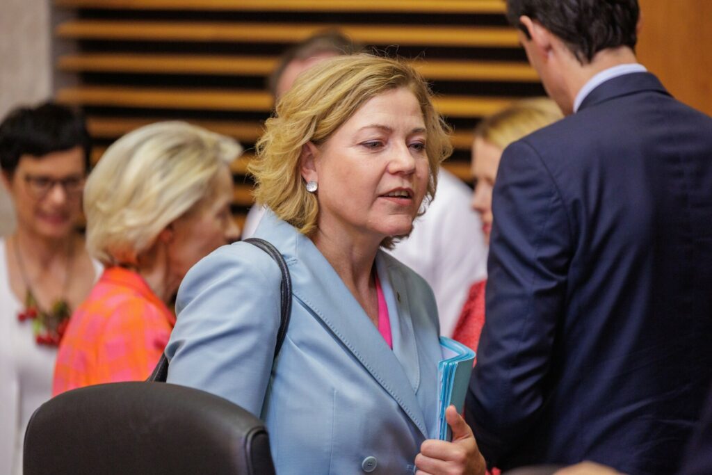 Η ΕΕ αναζητά ιδιωτικά κεφάλαια για την κβαντική τεχνολογία
