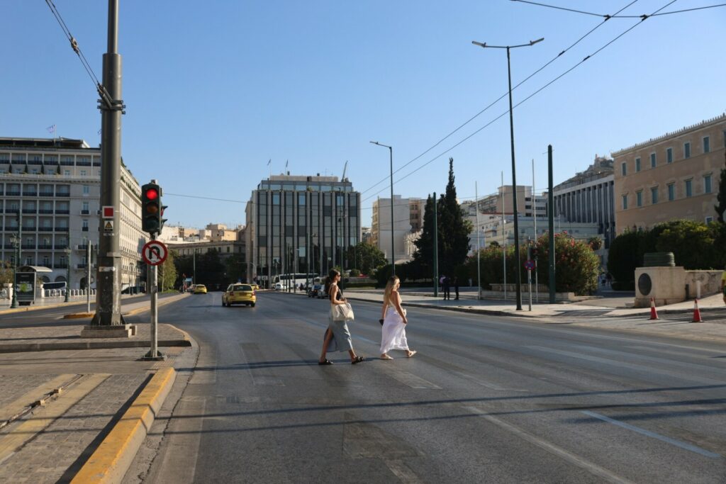 Αργίες 2025: Τι μέρα πέφτει ο Δεκαπενταύγουστος