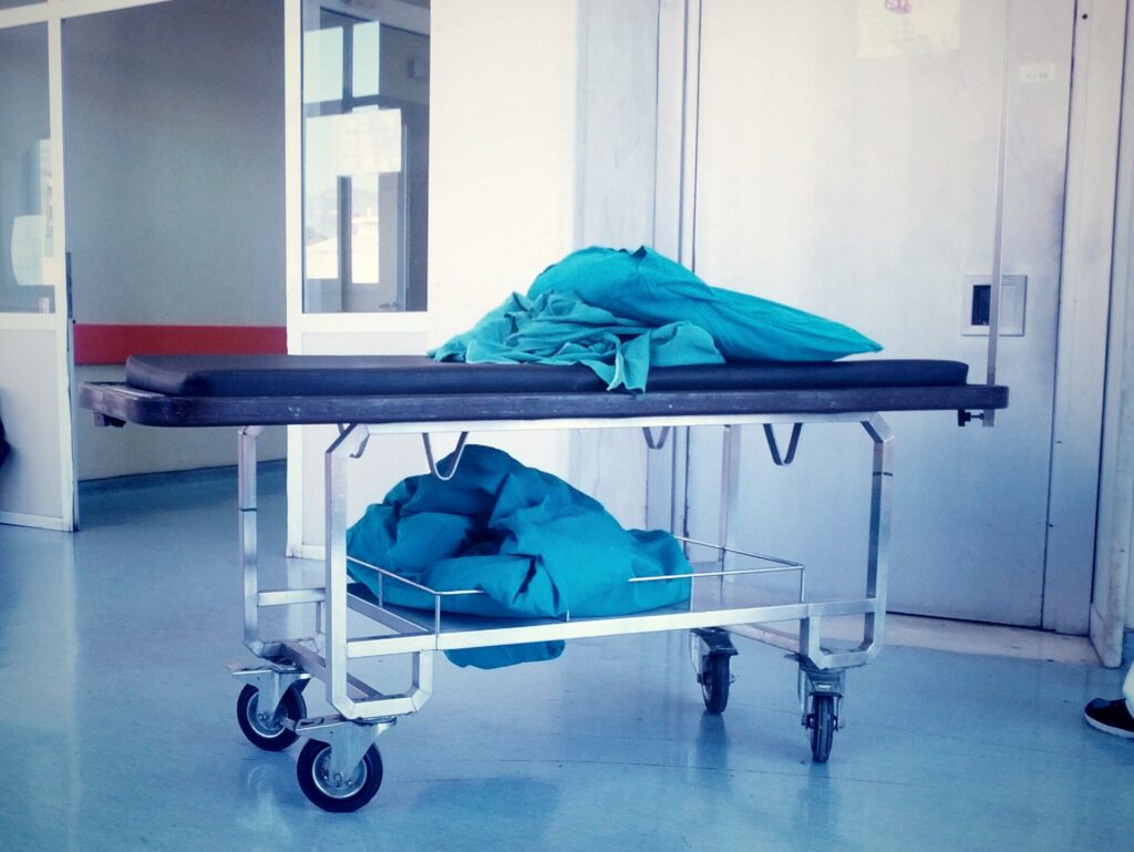 ΙΣΑ: Καταγγελία παραπλάνησης του κοινού από ορθοπαιδικούς