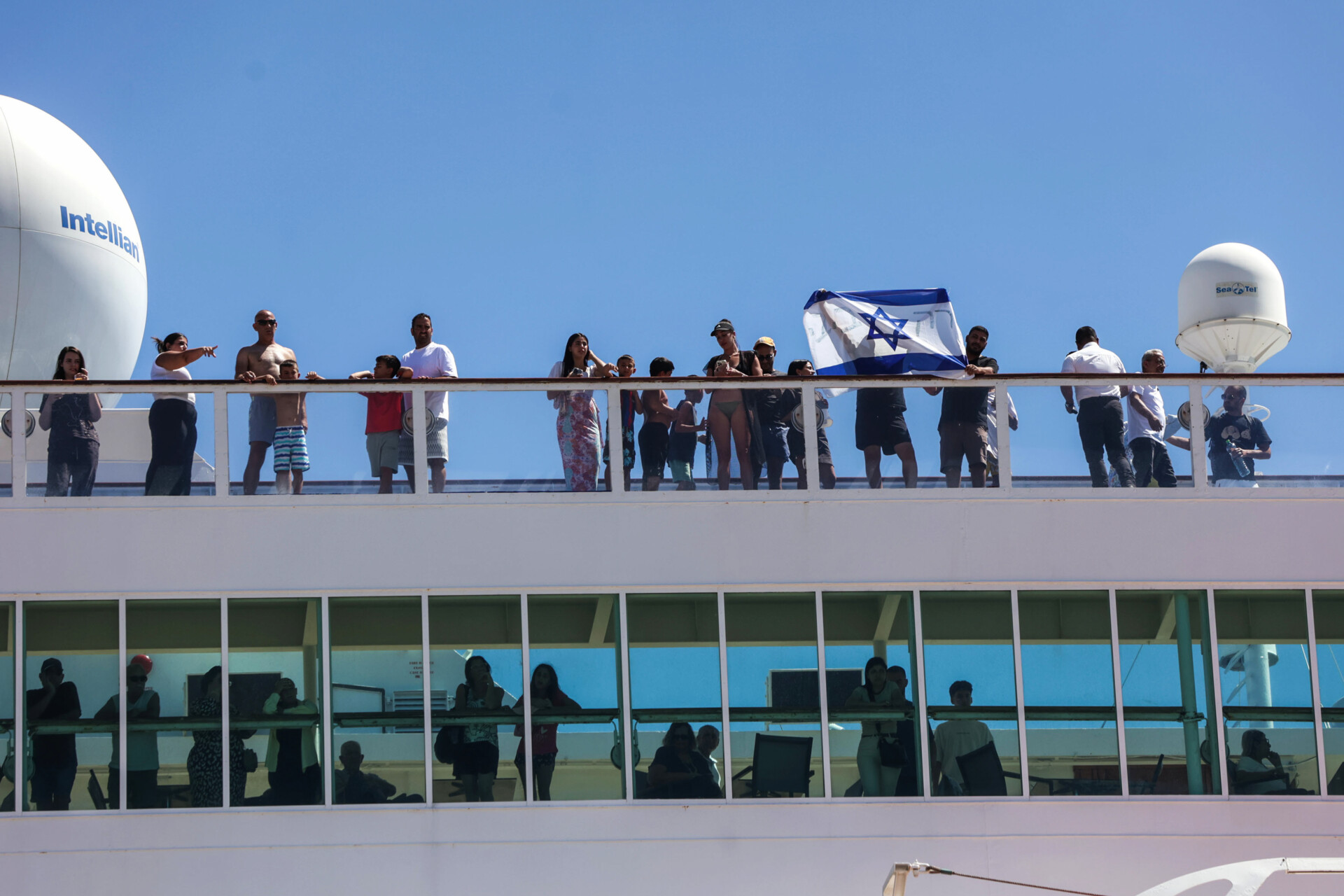 Ισραηλινοί που επεβαίνουν στο κρουαζιερόπλοιο © ΚΩΣΤΑΣ ΜΕΤΑΞΑΚΗΣ/EUROKINISSI