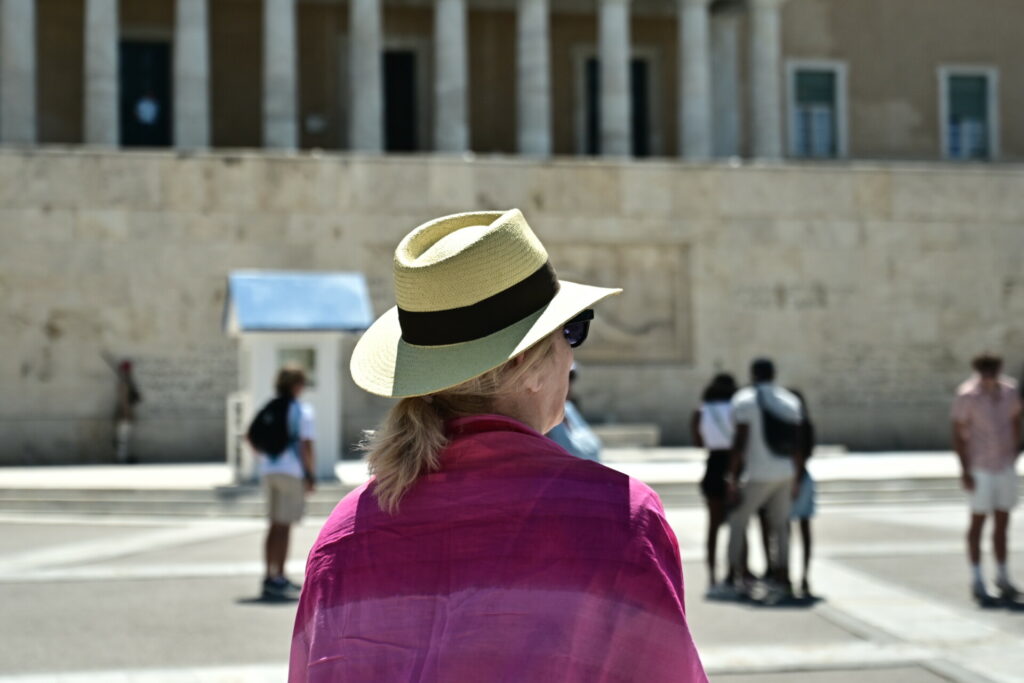 Καύσωνας: Πού θα αγγίξει το θερμόμετρο τους 42 βαθμούς