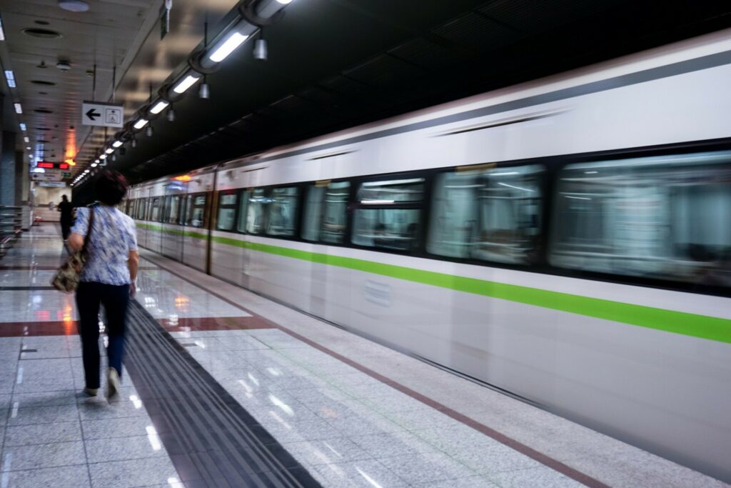Μετρό, λεωφορεία, τραμ: Το Σάββατο η δοκιμαστική 24ωρη λειτουργία
