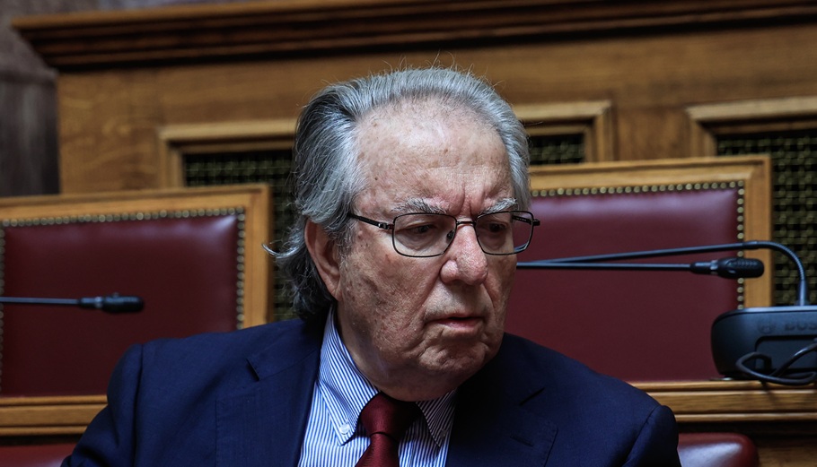 Μπαμπινιώτης: Με το Εθνικό Απολυτήριο το Λύκειο μπορεί να ξαναβρεί την οντότητα και την ποιότητά του