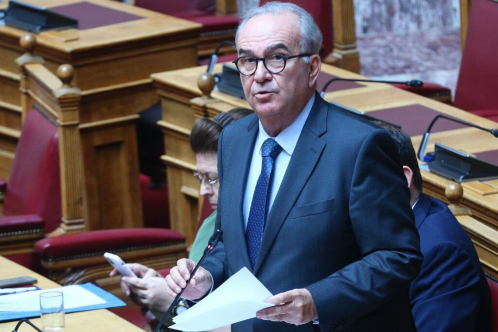 Η ΕΚΤ που πατά φρένο στη μείωση επιτοκίων, ο Παπαθανάσης που θα “πληρώσει” με το παραπάνω τις τιμές που του έκαναν οι ηγούμενοι στο Άγιο Όρος και το παρασκήνιο με τον αδελφό του Φλωρίδη