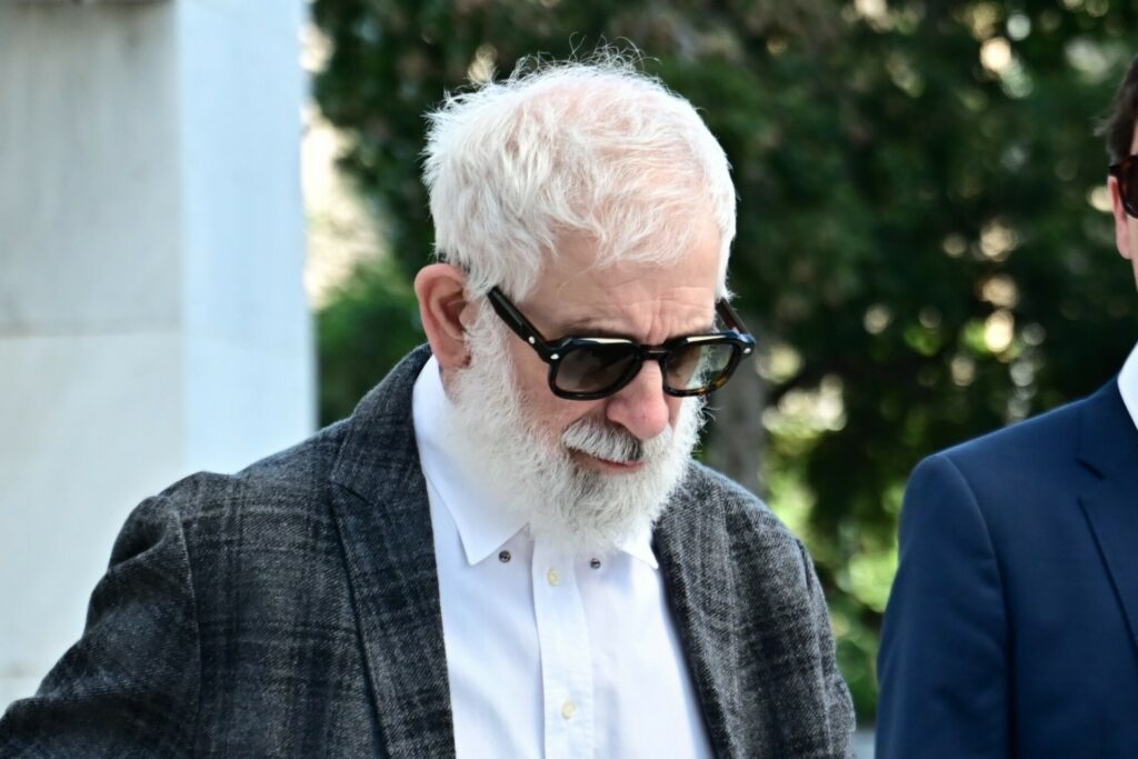 Πέτρος Φιλιππίδης: Ένοχος για τις δύο απόπειρες βιασμού