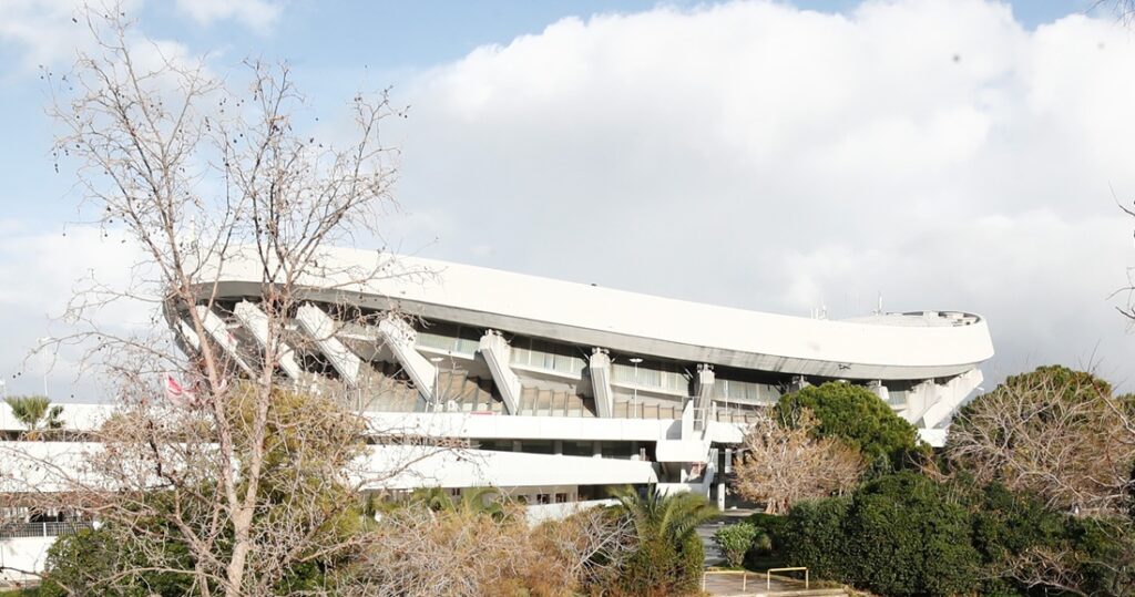 Στην ΚΑΕ Ολυμπιακός το ΣΕΦ για 49 χρόνια
