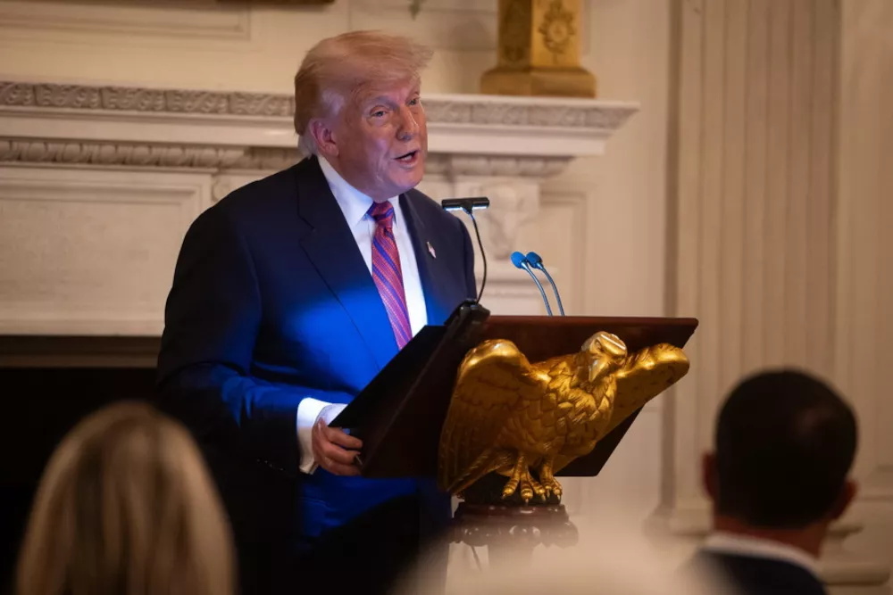 Γιατί ο Τραμπ μήνυσε τη Wall Street Journal