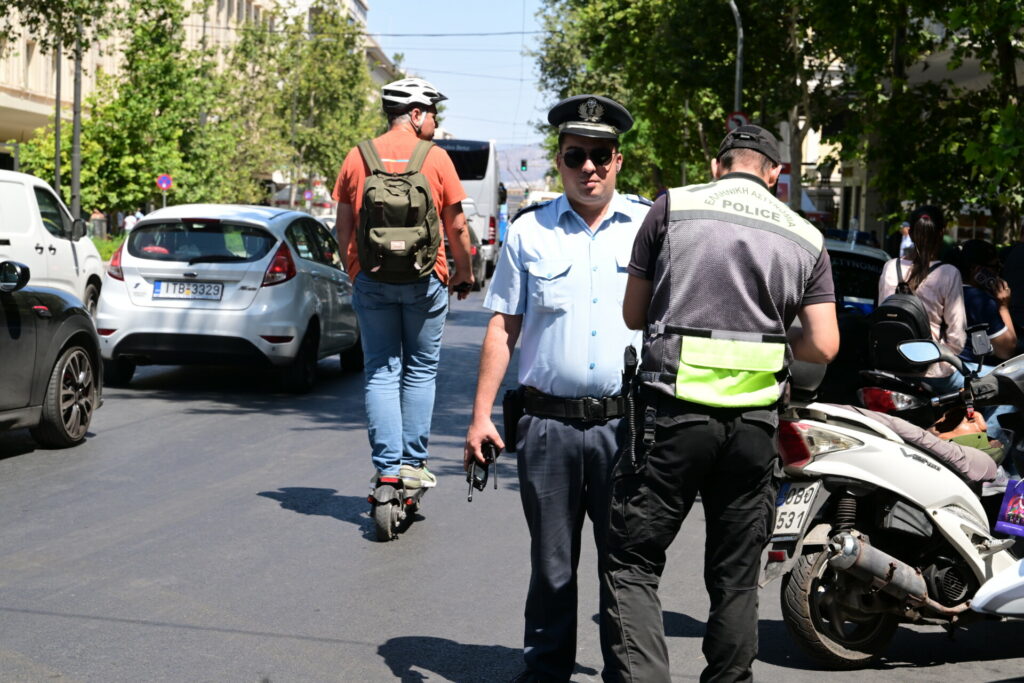 ΕΛΑΣ: Πάνω από 3.000 παραβάσεις για κράνος σε ελέγχους της τροχαίας