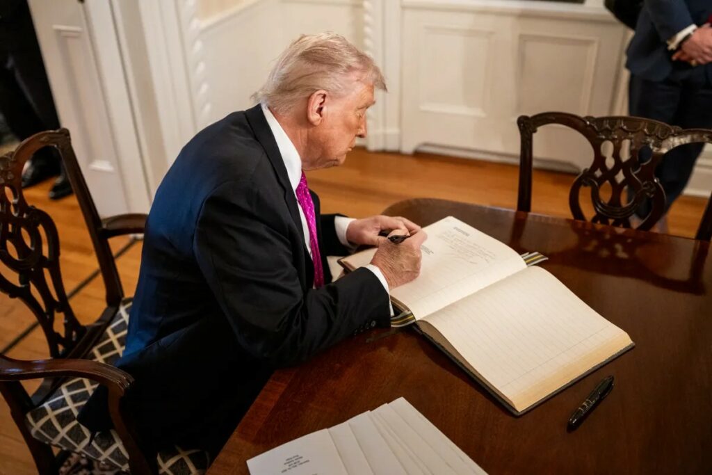 Η ΕΕ απαντά στο “America First” του Τραμπ, ποια προϊόντα μπαίνουν στο στόχαστρο