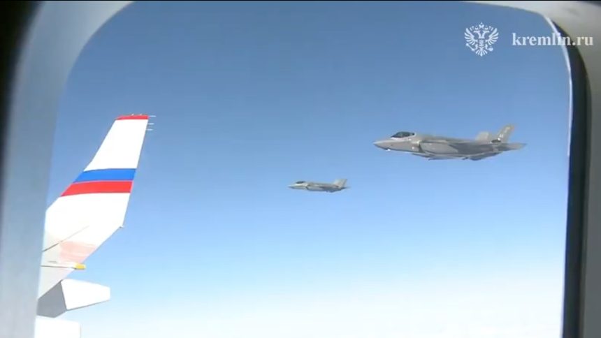 F-35 συνόδευσαν το αεροσκάφος του Πούτιν κατά την επιστροφή στη Ρωσία