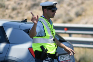 Επιστρέφουν οι εκδρομείς του Πάσχα, αυξημένη κίνηση στις εθνικές οδούς