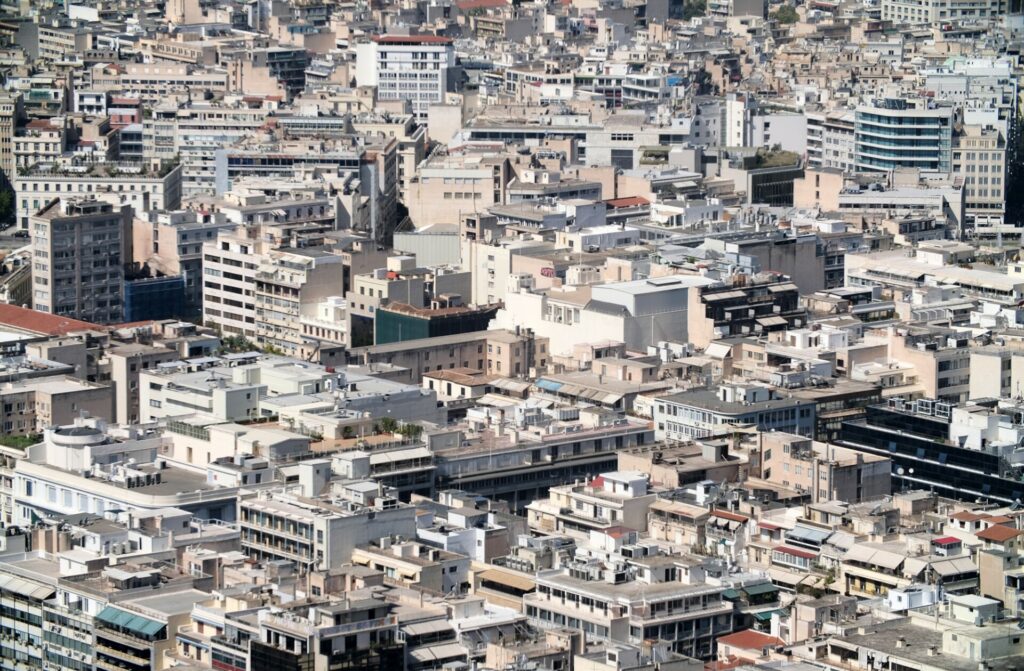 ΕΝΦΙΑ: Τι θα γίνει με τα κλειστά ακίνητα – Τα σενάρια και το χρονοδιάγραμμα