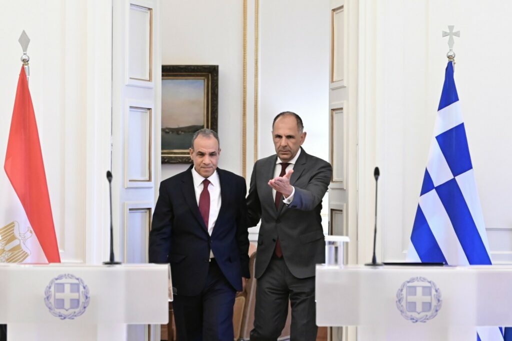 Γεραπετρίτης – Αιγύπτιος ΥΠΕΞ: Έρχεται συμφωνία για τη Μονή Σινά