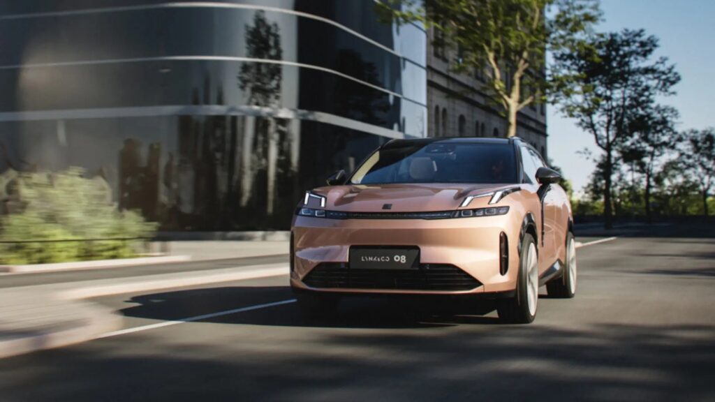 Lynk & Co 08: Οι τιμές του νέου PHEV στην Eλλάδα