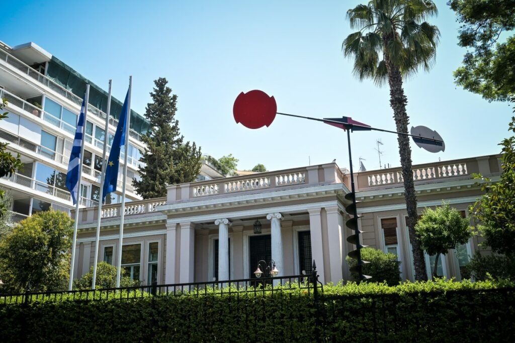 Οξύνεται η αντιπαράθεση κυβέρνησης και αντιπολίτευσης για τα μέτρα ΔΕΘ