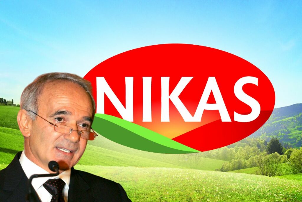 Στα χέρια της Υφαντής η Νίκας, έπεσαν οι υπογραφές