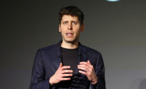 OpenAI: Σε τροχιά για ετήσια έσοδα άνω των 40 δισ. εν όψει IPO