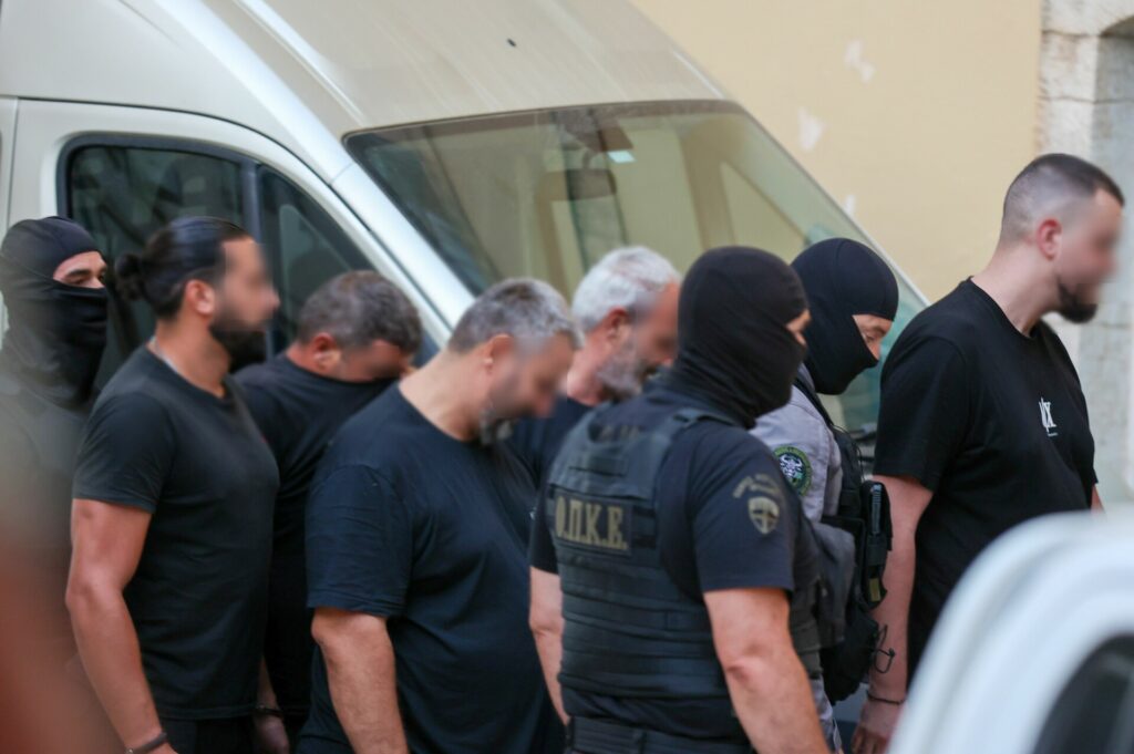 Μαφία στην Κρήτη: Ναρκωτικά, όπλα και εκβιασμοί με τζίρο εκατομμυρίων