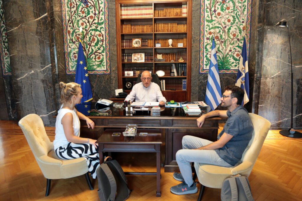 Κακλαμάνης: Ό,τι μπορώ για να διευκολύνω τη δράση των Γιατρών Χωρίς Σύνορα
