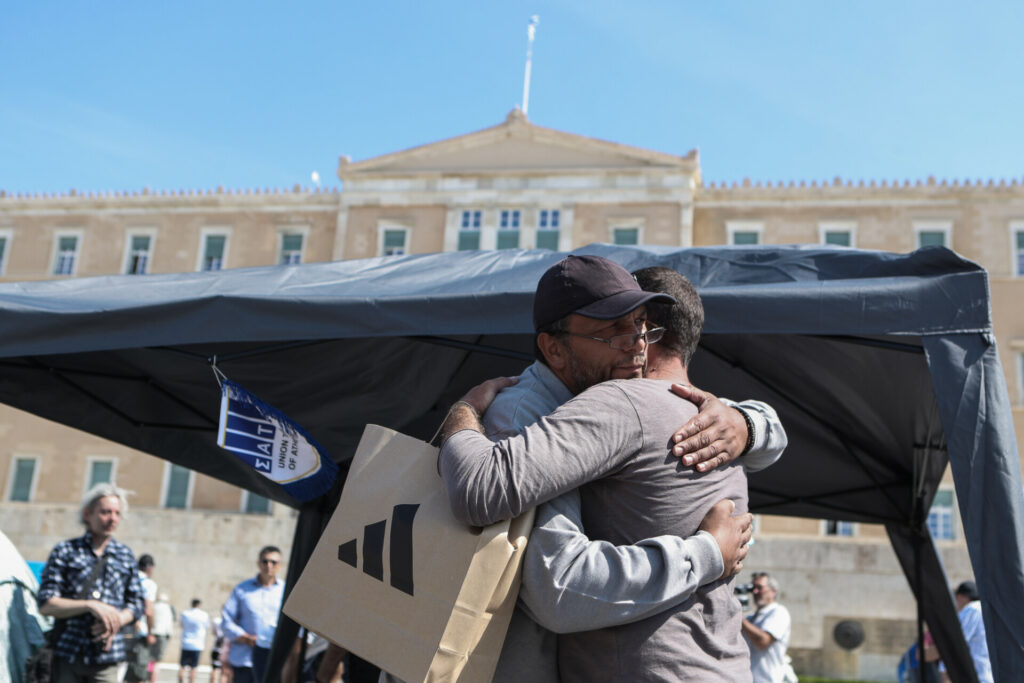 Δεκτό το αίτημα του Πάνου Ρούτσι για εκταφή του γιου του