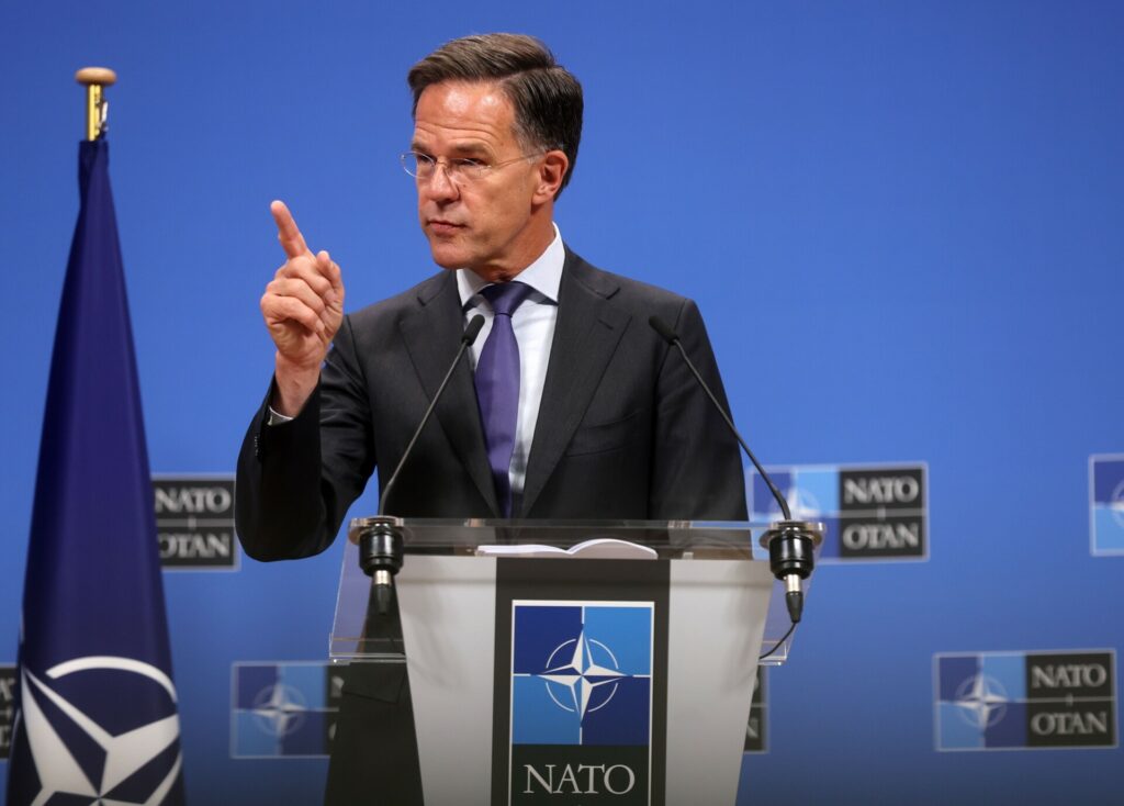 Προειδοποίηση ΝΑΤΟ στη Ρωσία: Σταματήστε τις παραβιάσεις του εναέριου χώρου