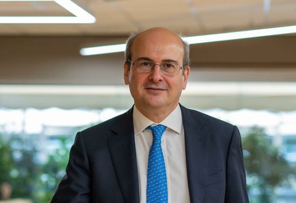 Χατζηδάκης: Η Ελλάδα σημείωσε μείωση της φοροδιαφυγής, επιβεβαίωση Bloomberg