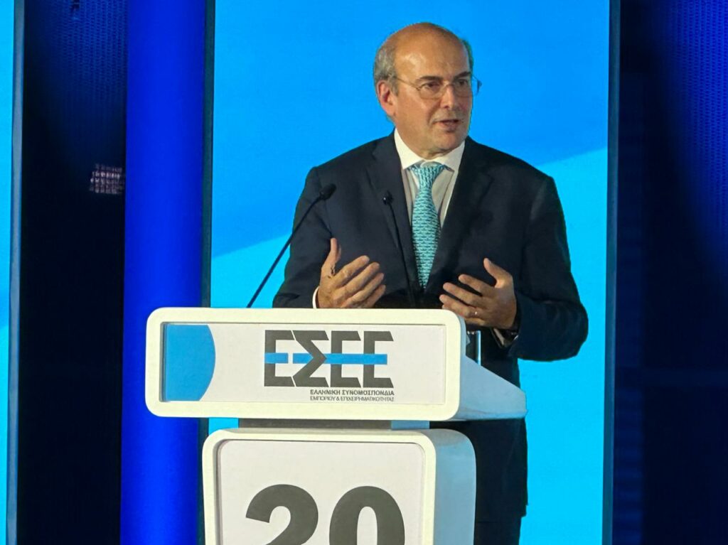 Χατζηδάκης: Τα μέτρα για βελτίωση του εισοδήματος στηρίζουν το εμπόριο