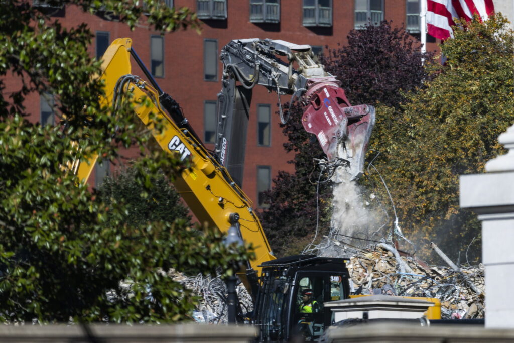 Οι χορηγοί για τις εργασίες επέκτασης του Λευκού Οίκου και οι αντιδράσεις