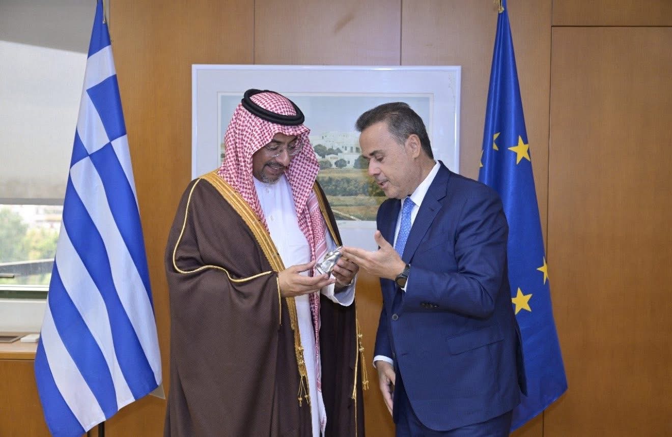 Διμερής Συνάντηση Υπουργού Περιβάλλοντος και Ενέργειας, κ. Σταύρου Παπασταύρου και H.E. Mr. Bandar bin Ibrahim Al-Khorayef, Υπουργού Βιομηχανίας και Ορυκτών Πόρων του Βασιλείου της Σαουδικής Αραβίας © ΥΠΕΝ