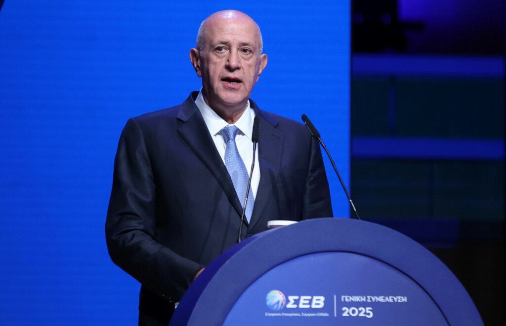 Πλησιάζει αλλά δεν έχει κλειδώσει η λύση για φθηνότερο ρεύμα στη βιομηχανία
