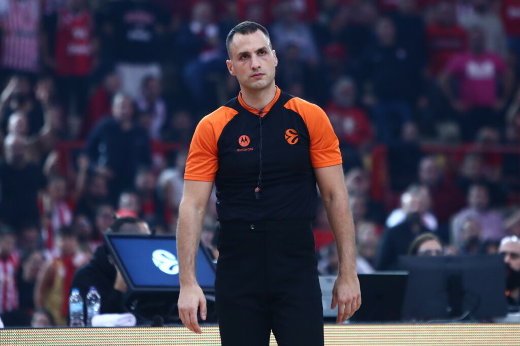 Euroleague: Συνελήφθη ο σέρβος διαιτητής Νίκολιτς, κατηγορείται για συμμετοχή σε εγκληματική οργάνωση