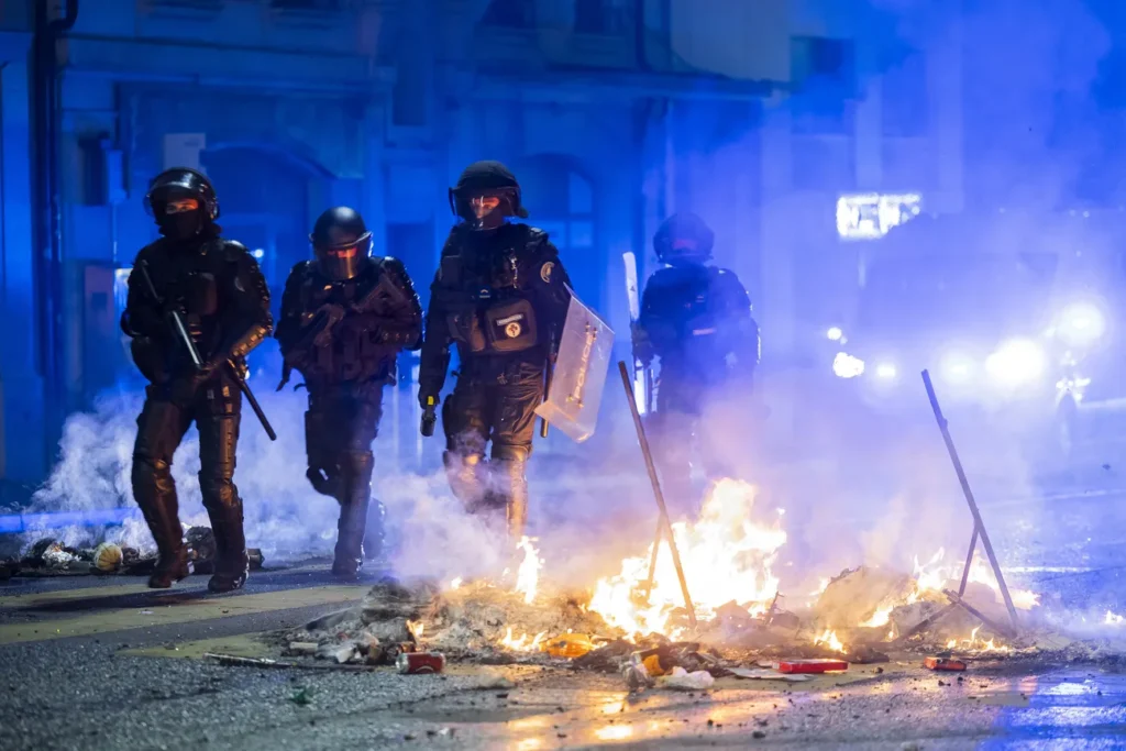 Ελβετία: Είκοσι τραυματίες σε συγκρούσεις κατά τη διάρκεια φιλοπαλαιστινιακής διαδήλωσης