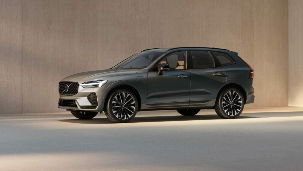 Volvo: Η νέα ”έξυπνη” ζώνη ασφαλείας έρχεται το 2026 στο XC60