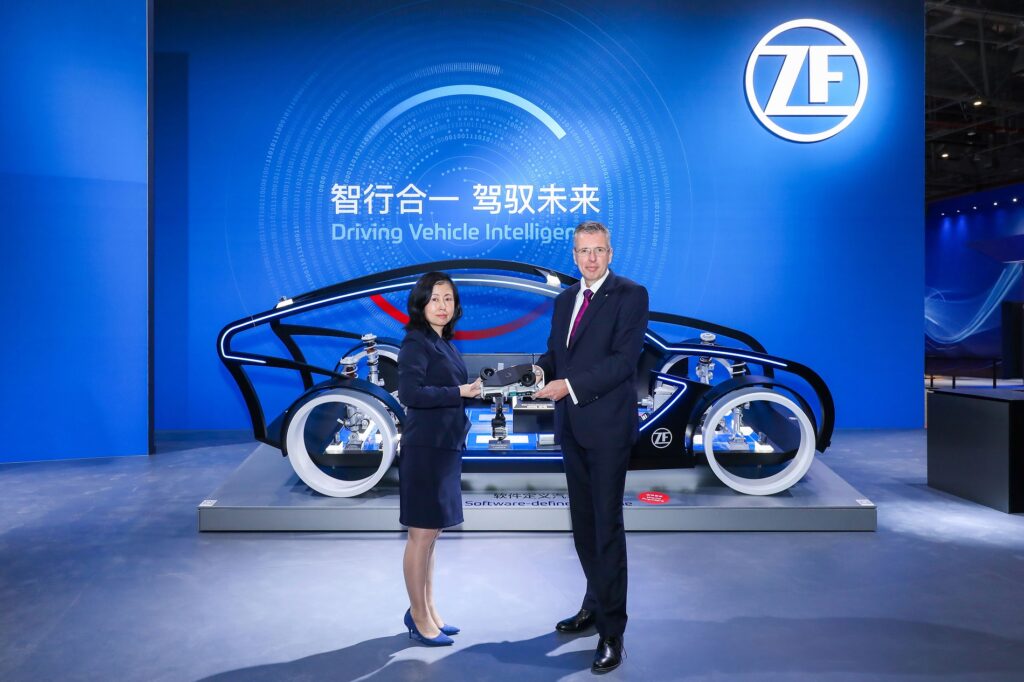 Γερμανία: Η ZF ανακοίνωσε κατάργηση 7.600 θέσεων εργασίας έως το 2030