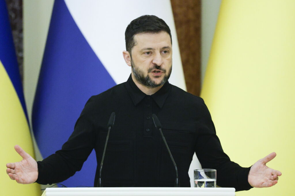 Ζελένσκι: Η Ρωσία χρησιμοποιεί τα πετρελαιοφόρα για συλλογή πληροφοριών