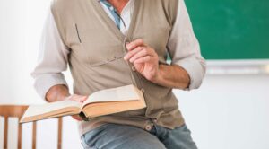 Αναπληρωτές: Εκπτώσεις σε ακτοπλοϊκά-αεροπορικά για όλη τη σχολική χρονιά