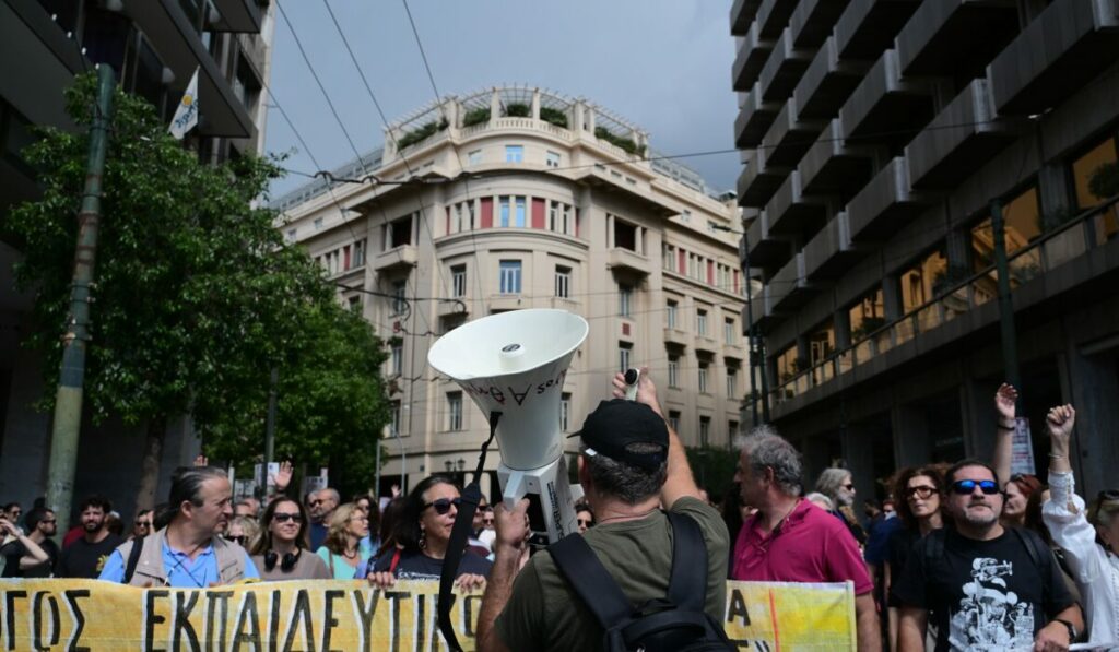 Απεργία 14 Οκτωβρίου: Τι θα γίνει με σχολεία και ΜΜΜ