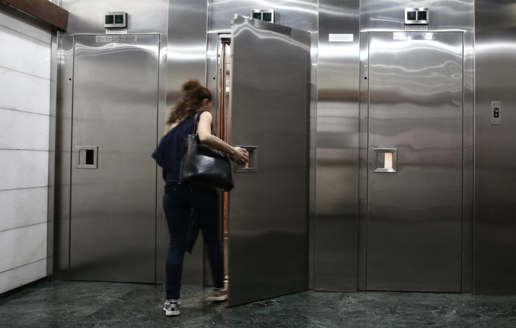 Ασανσέρ: Οι απαραίτητες διευκρινίσεις για την απογραφή