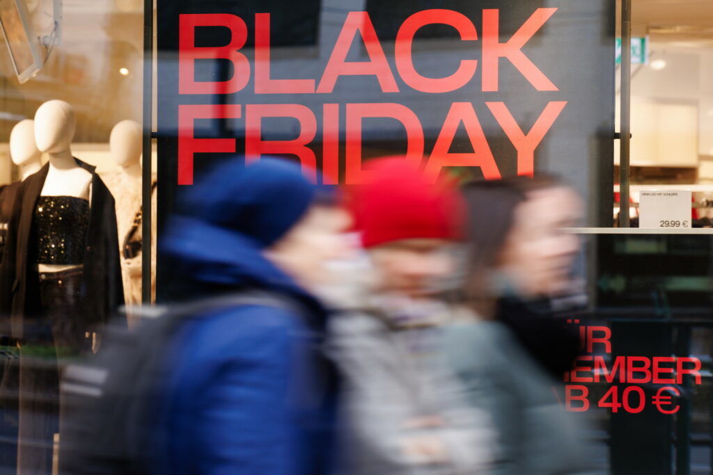 Black Friday 2025: Τι να προσέξετε στις προσφορές από Temu, Shein, Alibaba, Amazon