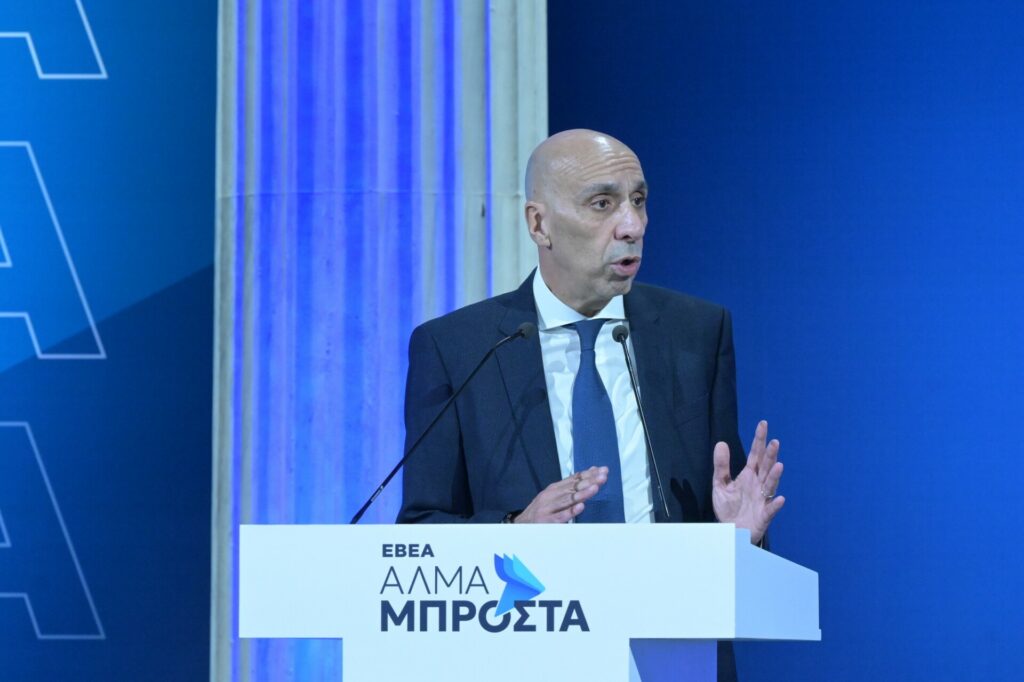 Μπρατάκος (ΕΒΕΑ): Ο προϋπολογισμός 2026 επιβεβαιώνει την καλή πορεία της ελληνικής οικονομίας