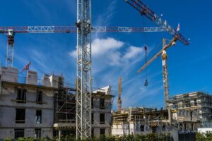 Κατασκευές: Νέο κύμα ανατιμήσεων στα οικοδομικά υλικά