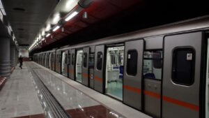 Σταθμοί του Μετρό χωρίς πάρκινγκ, το ελληνικό παράδοξο