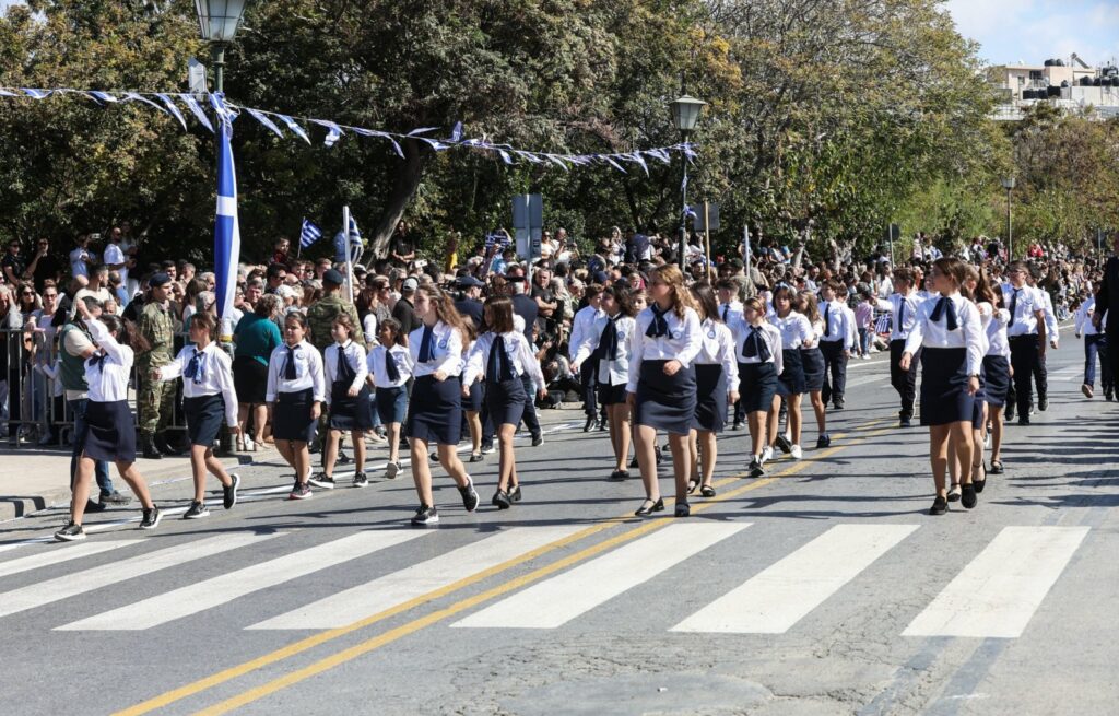 28η Οκτωβρίου: Ποιοι δρόμοι θα κλείσουν σε Αθήνα και Πειραιά