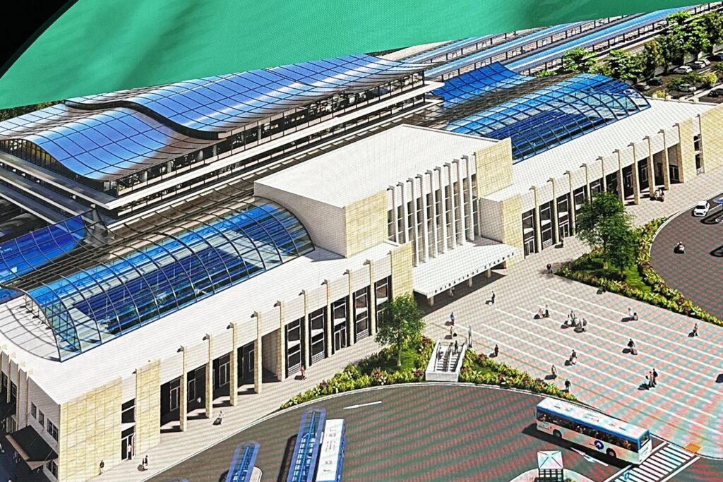 Τα σχέδια για την επόμενη ημέρα των σιδηροδρομικών σταθμών Αθήνας και Θεσσαλονίκης