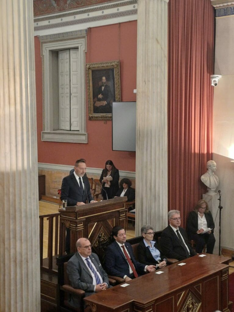 Στουρνάρας: Η ΕΚΤ πέτυχε “ήπια προσγείωση”, διατηρεί ανθεκτική οικονομία